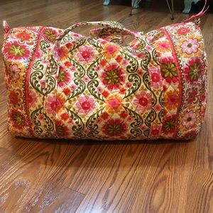 vera bradley duffel